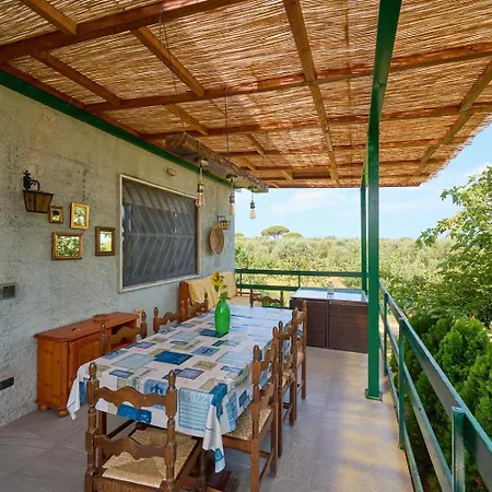 Holiday home Il Gelso